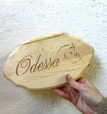 Plaque d’écurie en bois de pin – nom gravé & dessin cheval